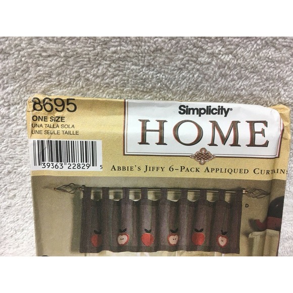 Simplicity 8695 Appliqued Window Treatments Sewing Pattern - Picture 5 of 6